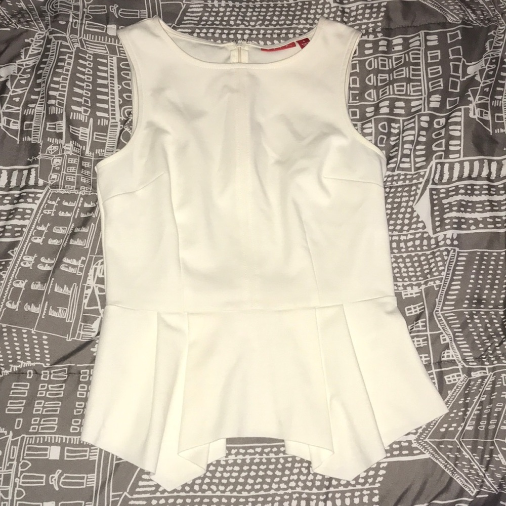 White Elle Tank Top